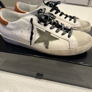 Golden Goose Superstars (size 43)